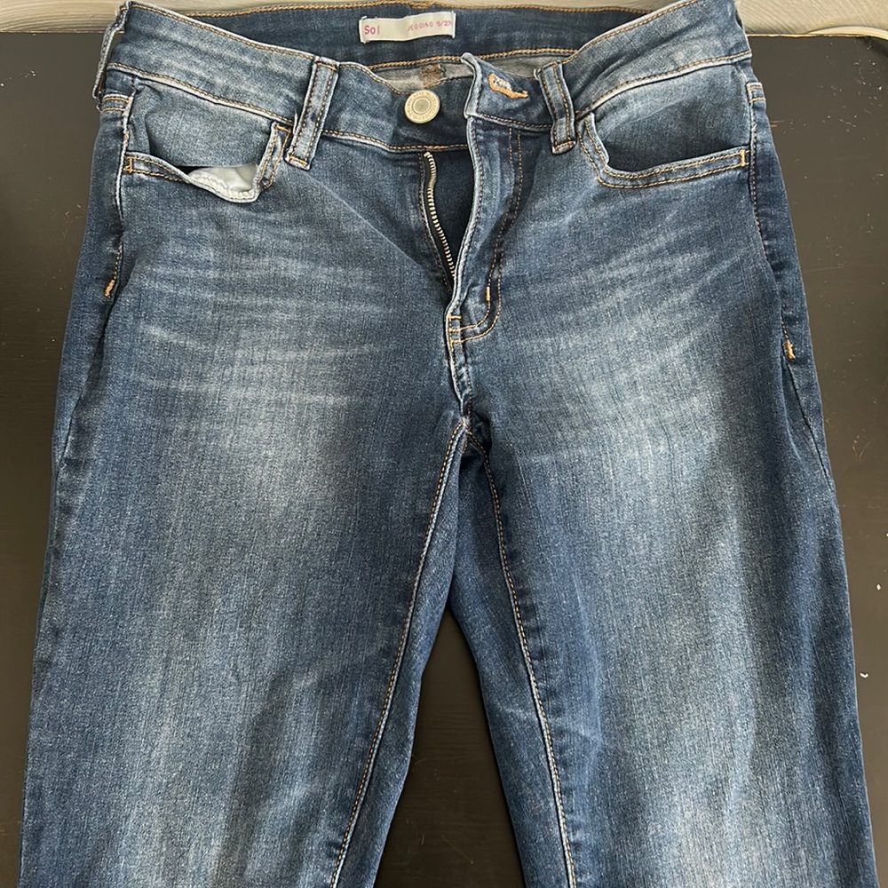 Dark wash jeans, never worn, size 5